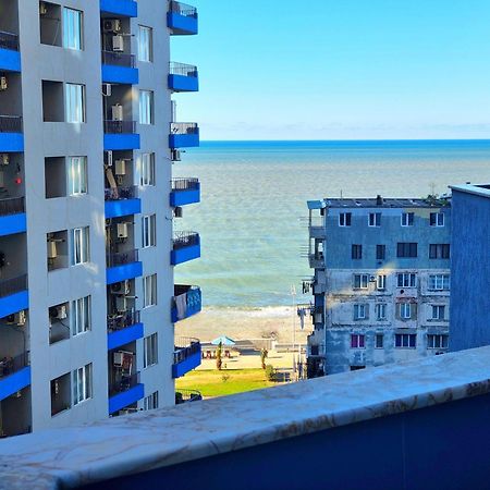 Sea Apartment Batumi Exterior photo